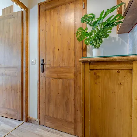 Апартаменты Charming Alpine Hideaway For 2 - Heart Of - Roche Blanche